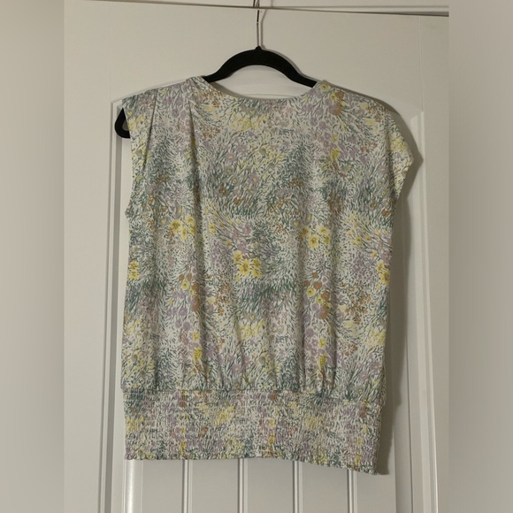 Ann Taylor Floral button blouse - Picture 2 of 4